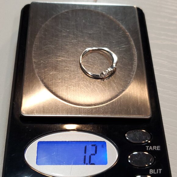 Size 7.25 925 Sterling Silver Odd Double Sided Style CZ Ring - Picture 6 of 6